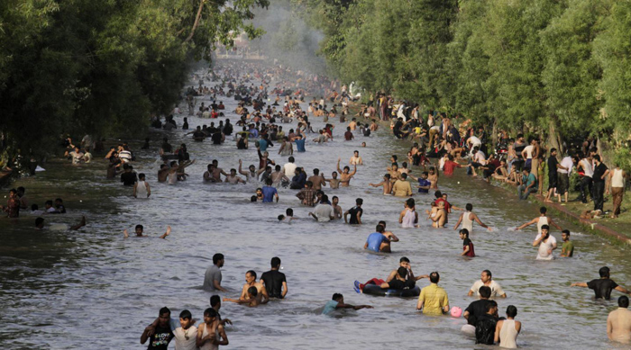 (تصاویر) گرمای مرگبار در پاکستان (تصاویر) گرمای مرگبار در پاکستان