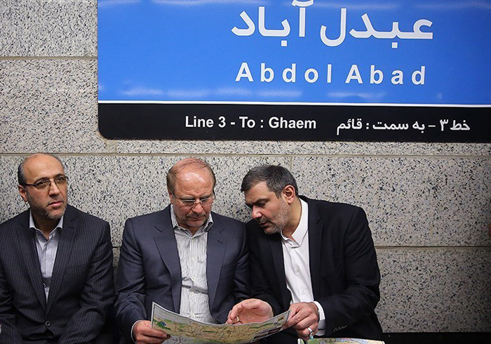 (تصاویر) قالیباف در مترو (تصاویر) قالیباف در مترو