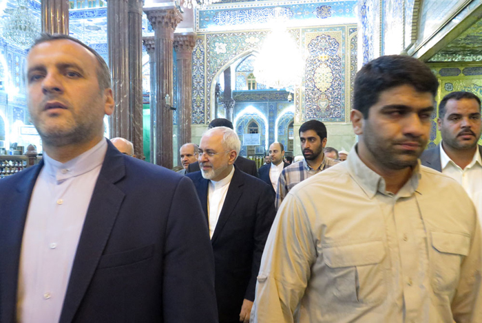 (تصاویر) زیارت ظریف در کربلا و نجف (تصاویر) زیارت ظریف در کربلا و نجف