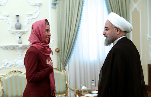 روحانی: ایران به عهد خود پایبند است/ موگرینی: اتحادیه اروپا برای گشودن فصل تازه روابط با ایران مصمم است روحانی: ایران به عهد خود پایبند است/ موگرینی: اتحادیه اروپا برای گشودن فصل تازه روابط با ایران مصمم است