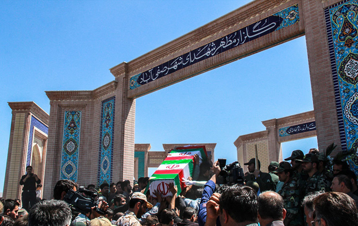 (تصاویر) پایان انتظار 30 ساله مادر (تصاویر) پایان انتظار 30 ساله مادر