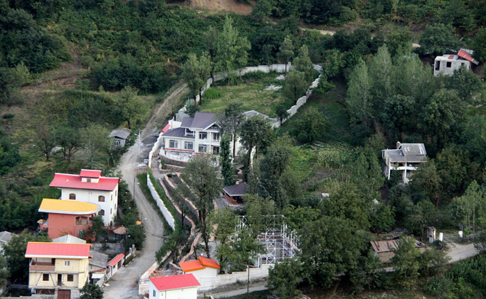 (تصاویر) زمینخواری در گردنه حیران (تصاویر) زمینخواری در گردنه حیران