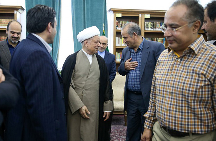 (تصاویر) دیدار اعضایفدرسیونفوتبال با هاشمی (تصاویر) دیدار اعضایفدرسیونفوتبال با هاشمی