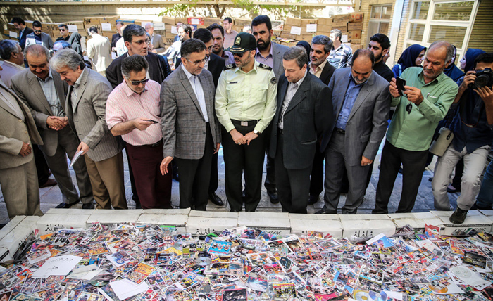 (تصاویر) انهدام 3میلیون سی‌دی‌ غیرمجاز