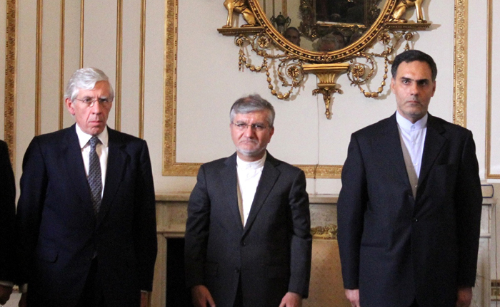 (تصاویر) بازگشایی سفارت ایران در لندن (تصاویر) بازگشایی سفارت ایران در لندن