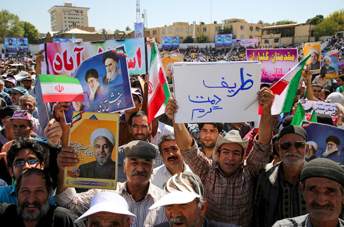 (تصاویر) استقبال از روحانی تغییری نکرد