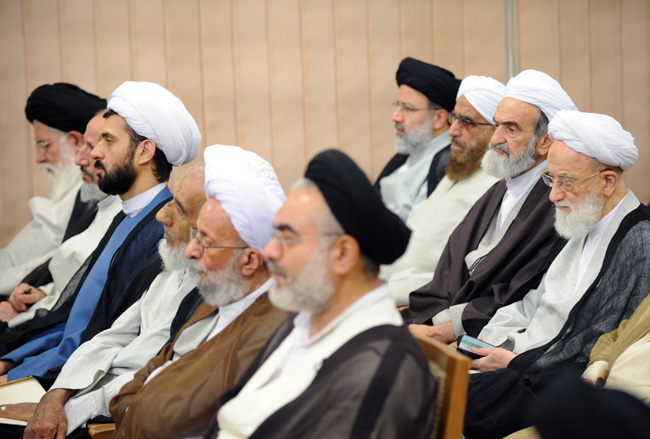 (تصاویر) دیدار اعضای مجلس خبرگان با رهبر انقلاب (تصاویر) دیدار اعضای مجلس خبرگان با رهبر انقلاب