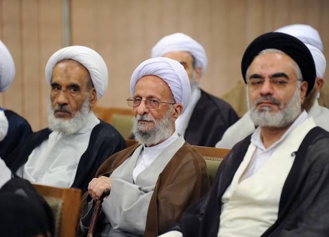 (تصاویر) دیدار اعضای مجلس خبرگان با رهبر انقلاب (تصاویر) دیدار اعضای مجلس خبرگان با رهبر انقلاب