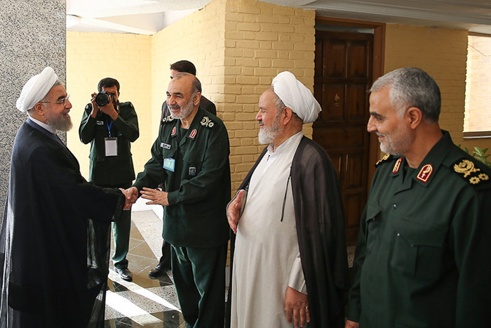 (تصاویر) روحانی در جمع فرماندهان سپاه (تصاویر) روحانی در جمع فرماندهان سپاه