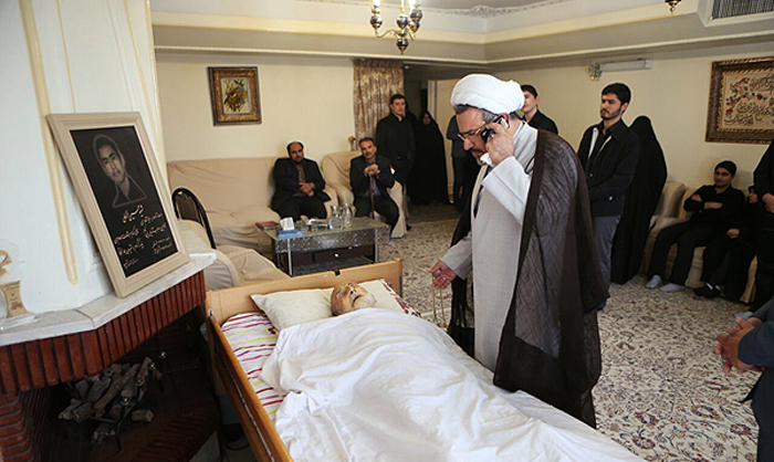 (تصاویر) پیکر آیتالله خزعلی پس از درگذشت (تصاویر) پیکر آیتالله خزعلی پس از درگذشت