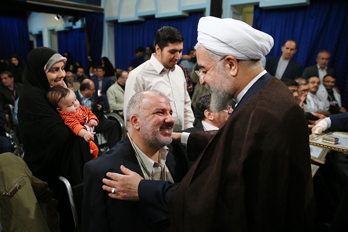 (تصاویر) دیدار روحانی با جانبازان (تصاویر) دیدار روحانی با جانبازان