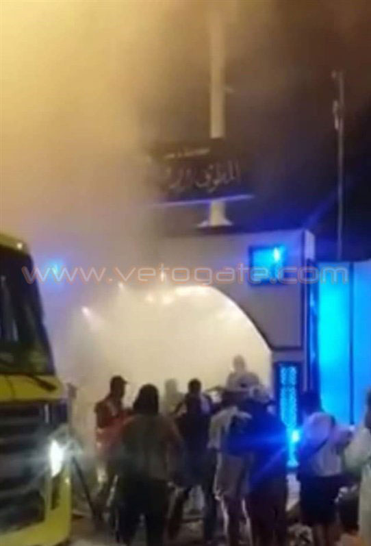 (تصویر) آتش گرفتن چادر زائران مصری در منا (تصویر) آتش گرفتن چادر زائران مصری در منا