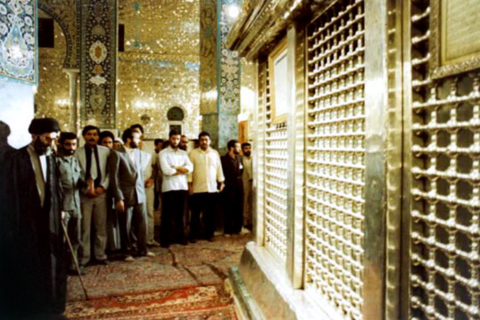 (تصاویر) سفر آیت‌الله خامنه‌ای به سوریه