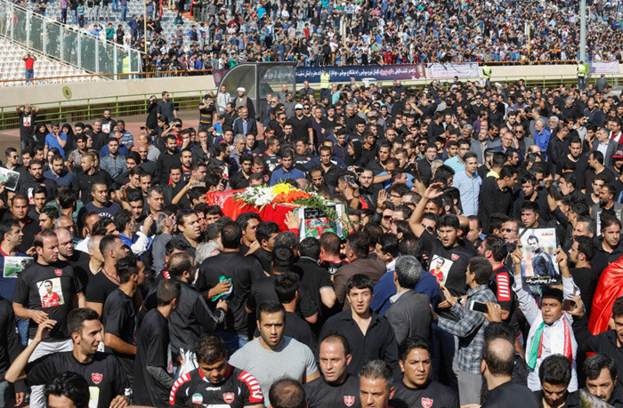 (تصاویر) مراسم وداع با هادی نوروزی در آزادی