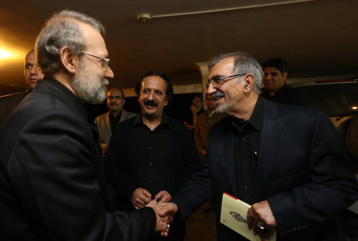 (تصاویر) لاریجانی در عزاداری خانه مجیدی (تصاویر) لاریجانی در عزاداری خانه مجیدی