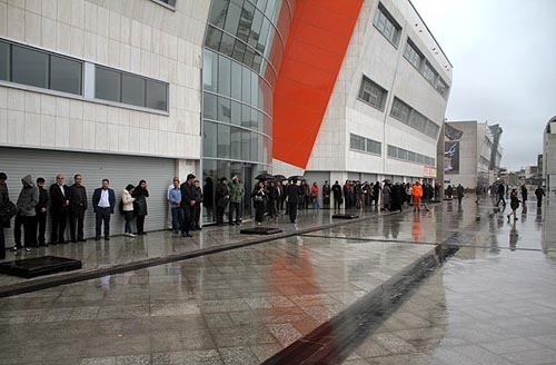 مانور خنثیسازی بمب در شهرداری مشهد مانور خنثیسازی بمب در شهرداری مشهد