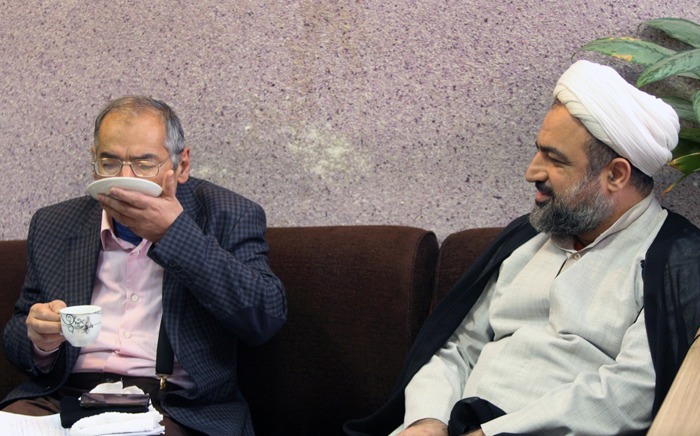 (تصاویر) مناظره رسایی با زیباکلام (تصاویر) مناظره رسایی با زیباکلام
