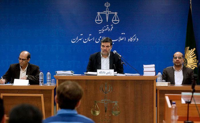 (تصاویر) هفتمین دادگاه باباک زنجانی (تصاویر) هفتمین دادگاه باباک زنجانی