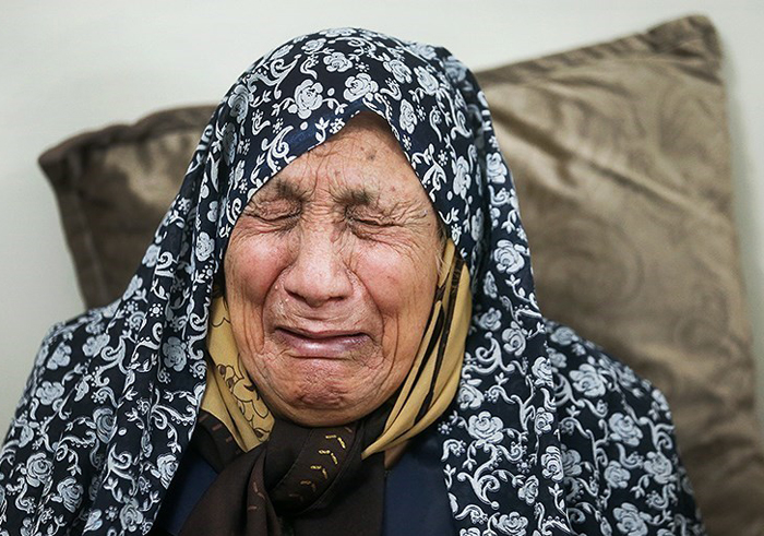 (تصاویر) پایان 33سال چشمانتظاری مادر (تصاویر) پایان 33سال چشمانتظاری مادر
