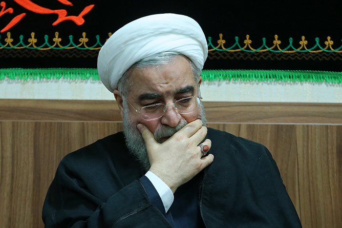 (تصاویر) عزاداری با حضور رئیس جمهور (تصاویر) عزاداری با حضور رئیس جمهور