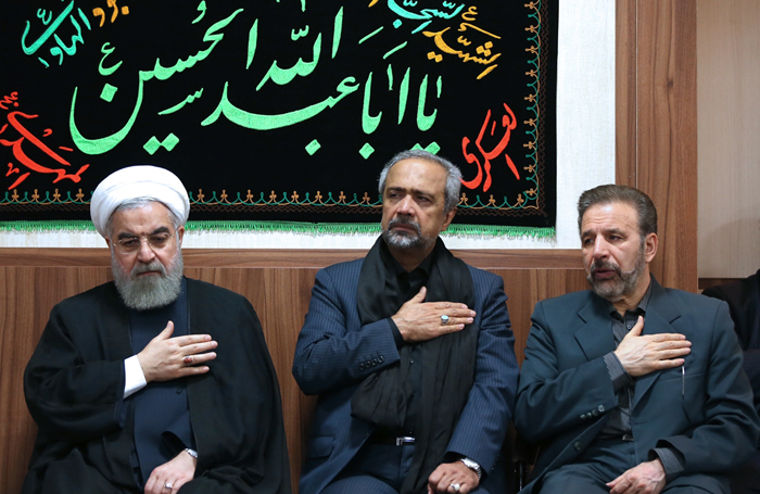 (تصاویر) عزاداری با حضور رئیس جمهور (تصاویر) عزاداری با حضور رئیس جمهور