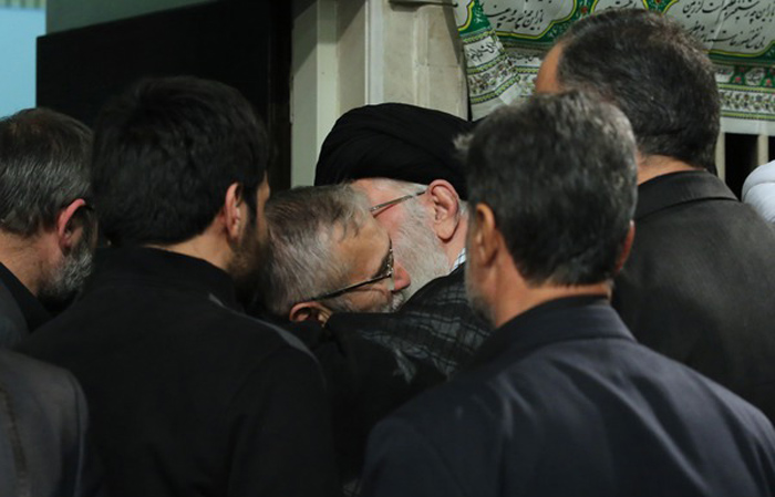 (تصاویر) شب اول عزاداری در حضور رهبرانقلاب (تصاویر) شب اول عزاداری در حضور رهبرانقلاب