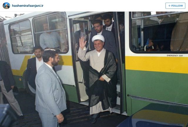 (تصویر) هاشمی رفسنجانی در اتوبوس واحد (تصویر) هاشمی رفسنجانی در اتوبوس واحد