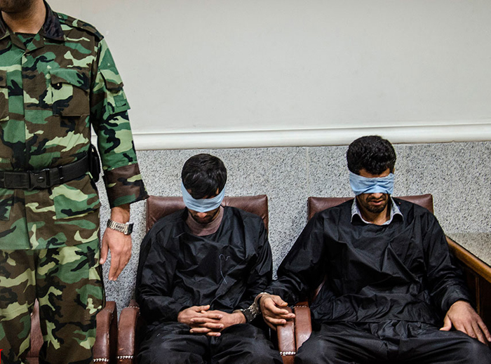(تصاویر) سارقان مسلح طلافروشی پاسارگاد (تصاویر) سارقان مسلح طلافروشی پاسارگاد