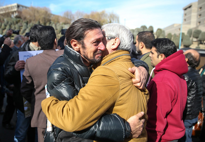 (تصاویر) مراسم تشییع محمد اینانلو (تصاویر) مراسم تشییع محمد اینانلو