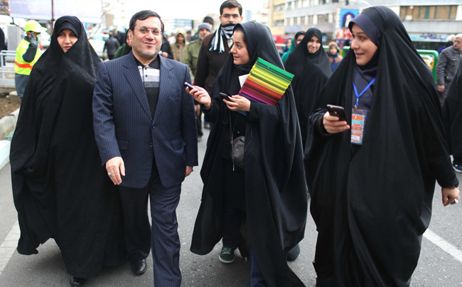 (تصاویر) شخصیتها و مقامات در راهپیمایی (تصاویر) شخصیتها و مقامات در راهپیمایی