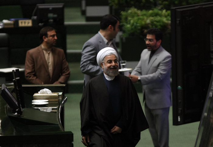 (تصاویر) جلسه رای اعتماد به دانش‌آشتیانی