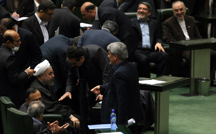 (تصاویر) جلسه رای اعتماد به دانش‌آشتیانی