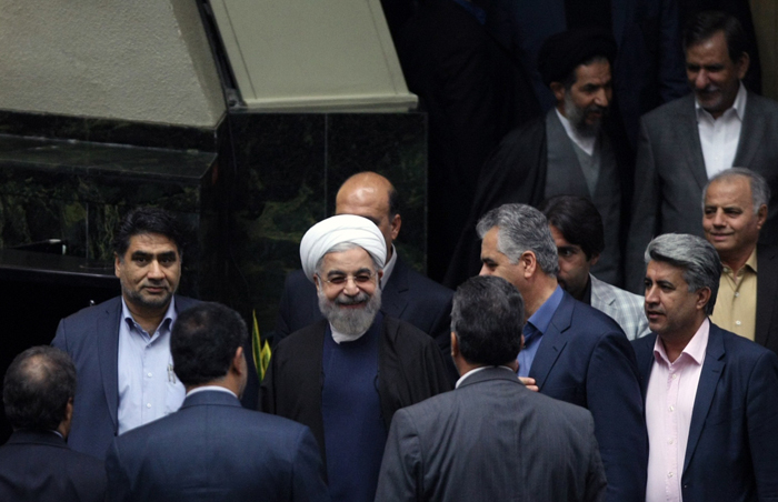 (تصاویر) جلسه رای اعتماد به دانش‌آشتیانی