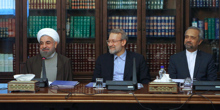 تشییع مرتضی پاشایی، تجمع علاقمندان مرتضی پاشایی، طبیعت زیبایی پاییزی، حریق طولانی در بازار و ... تشییع مرتضی پاشایی، تجمع علاقمندان مرتضی پاشایی، طبیعت زیبایی پاییزی، حریق طولانی در بازار و ...