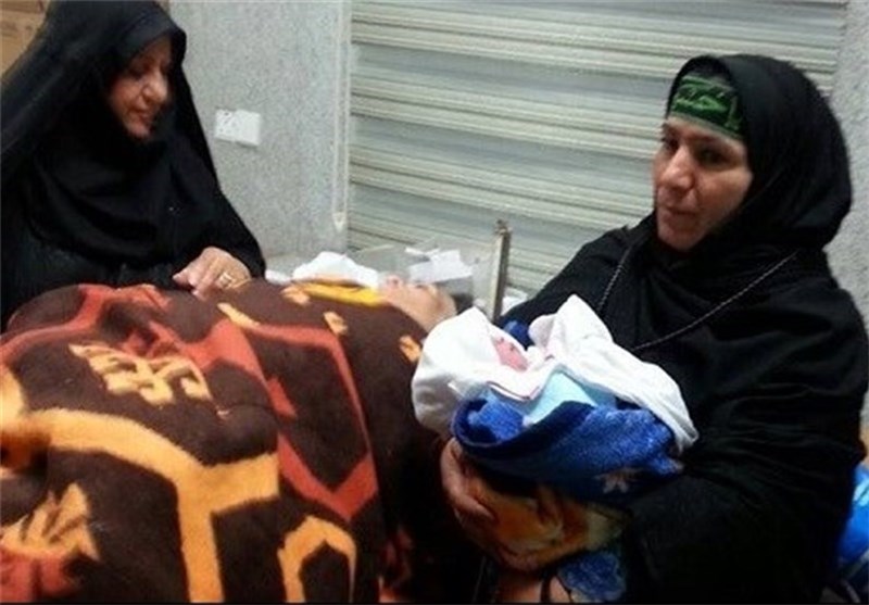 تولد نوزاد ایرانی در راه کربلا +(تصویر) تولد نوزاد ایرانی در راه کربلا +(تصویر)