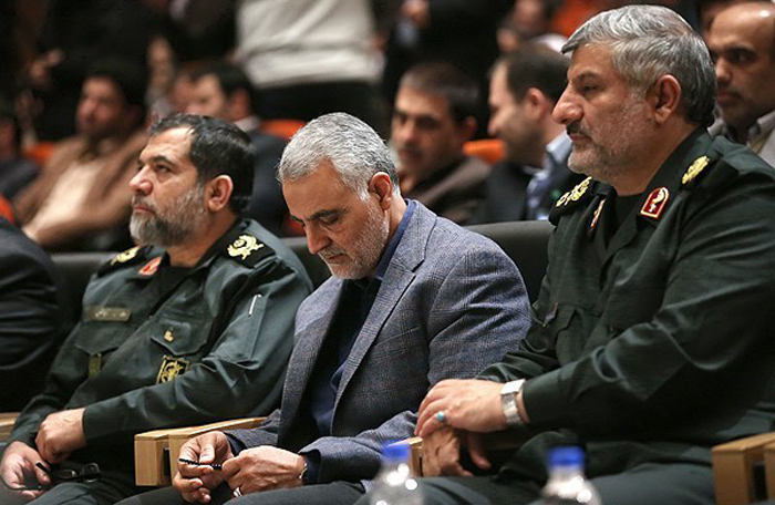 (تصاویر) سردار سلیمانی در همایش قرارگاه خاتم (تصاویر) سردار سلیمانی در همایش قرارگاه خاتم