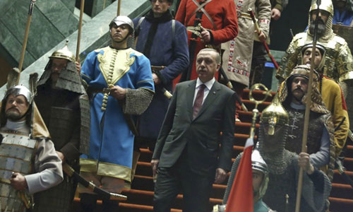اردوغان ستیزی با چماق پوپولیسم! اردوغان ستیزی با چماق پوپولیسم!