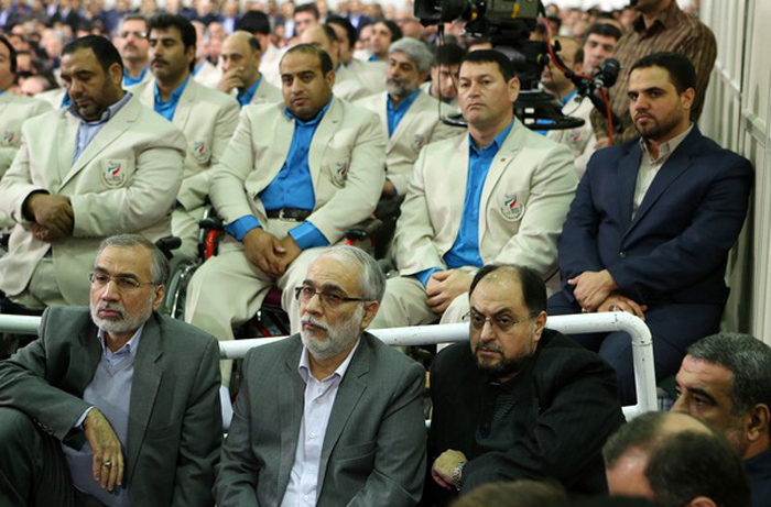 (تصاویر) دیدار قهرمانان آسیایی با رهبرانقلاب (تصاویر) دیدار قهرمانان آسیایی با رهبرانقلاب