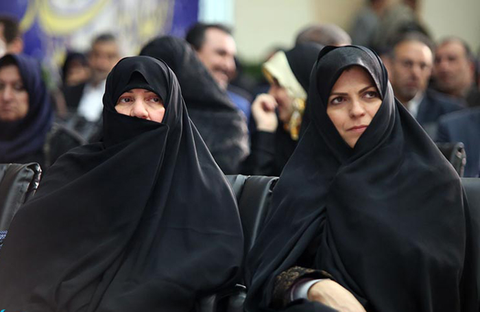 (تصاویر) همسر روحانی در سالگرد ورود امام(ره) (تصاویر) همسر روحانی در سالگرد ورود امام(ره)