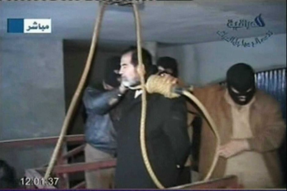 رقابت خریدارانی از ایران و اسرائیل بر سر طناب دار صدام رقابت خریدارانی از ایران و اسرائیل بر سر طناب دار صدام