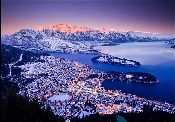 (تصاویر) زیباترین شهرهای برفی جهان (تصاویر) زیباترین شهرهای برفی جهان