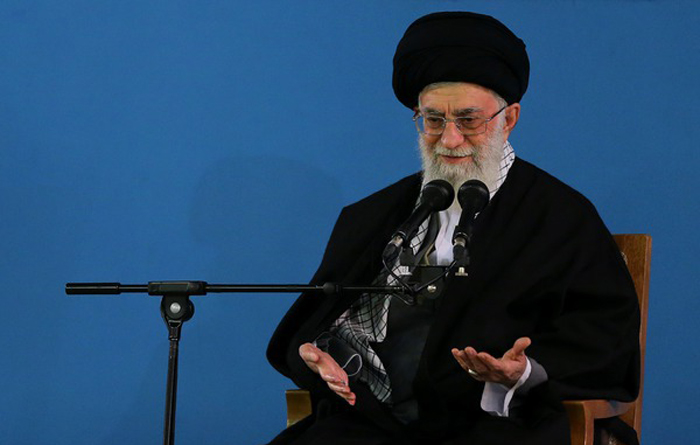 (تصاویر) دیدار کارکنان و فرماندهان نیروی هوایی با رهبر انقلاب