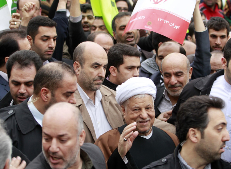 (تصاویر)هاشمی رفسنجانی در راهپیمایی 22 بهمن (تصاویر)هاشمی رفسنجانی در راهپیمایی 22 بهمن