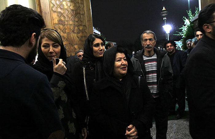 (تصاویر) هنرمندان در ترحیم پدر شهاب حسینی (تصاویر) هنرمندان در ترحیم پدر شهاب حسینی