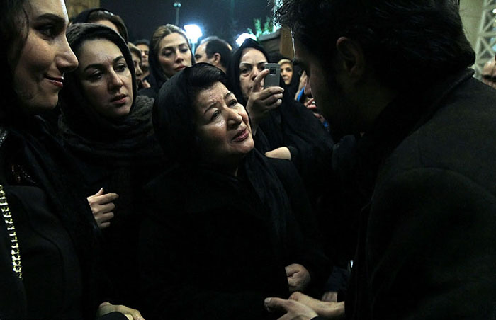 (تصاویر) هنرمندان در ترحیم پدر شهاب حسینی (تصاویر) هنرمندان در ترحیم پدر شهاب حسینی