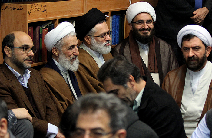 (تصاویر) بزرگداشت آیتالله خوشوقت (تصاویر) بزرگداشت آیتالله خوشوقت