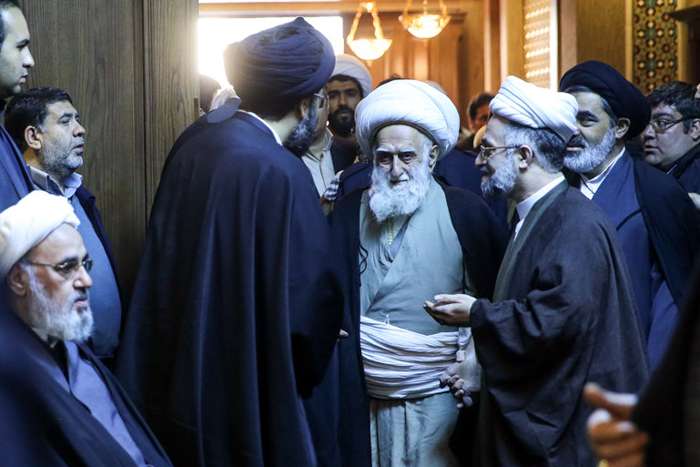 (تصاویر) مراسم ختم مرحوم صادق طباطبائی (تصاویر) مراسم ختم مرحوم صادق طباطبائی