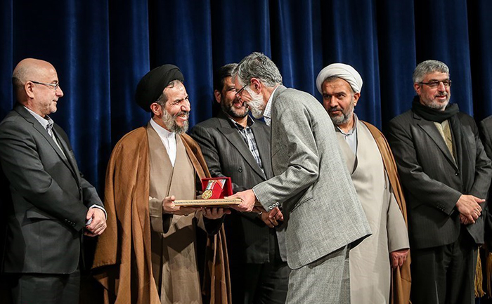 (تصاویر) تقدیر سپاه محمدرسولالله(ص) از 30چهره فرهنگی (تصاویر) تقدیر سپاه محمدرسولالله(ص) از 30چهره فرهنگی