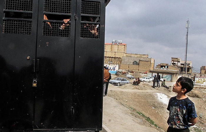 (تصاویر) جمعآوری معتادان و بیخانمانان مشهد (تصاویر) جمعآوری معتادان و بیخانمانان مشهد