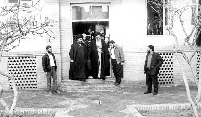 (تصاویر) آلبوم خاطرات سید احمد خمینی (تصاویر) آلبوم خاطرات سید احمد خمینی